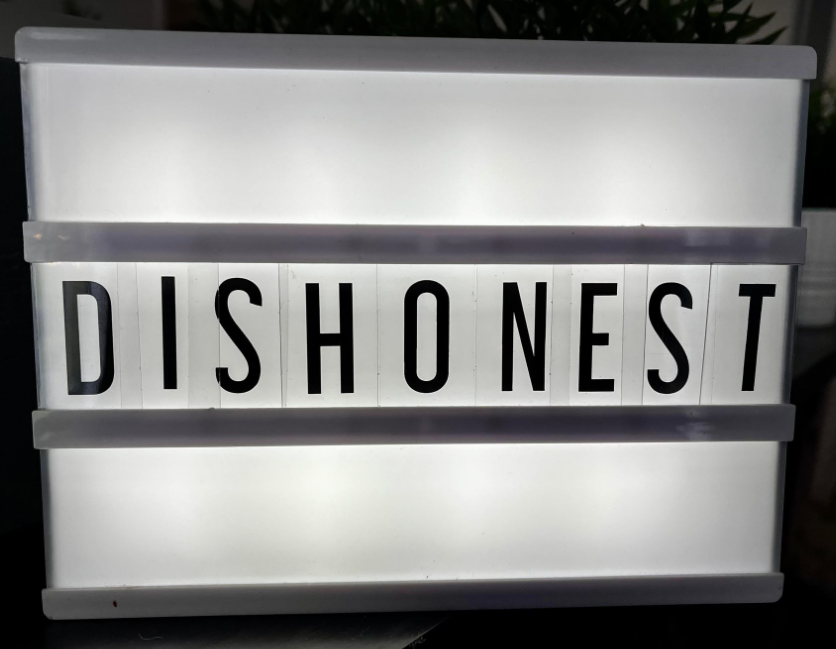 Mesh lawyer closed down for suspected dishonesty