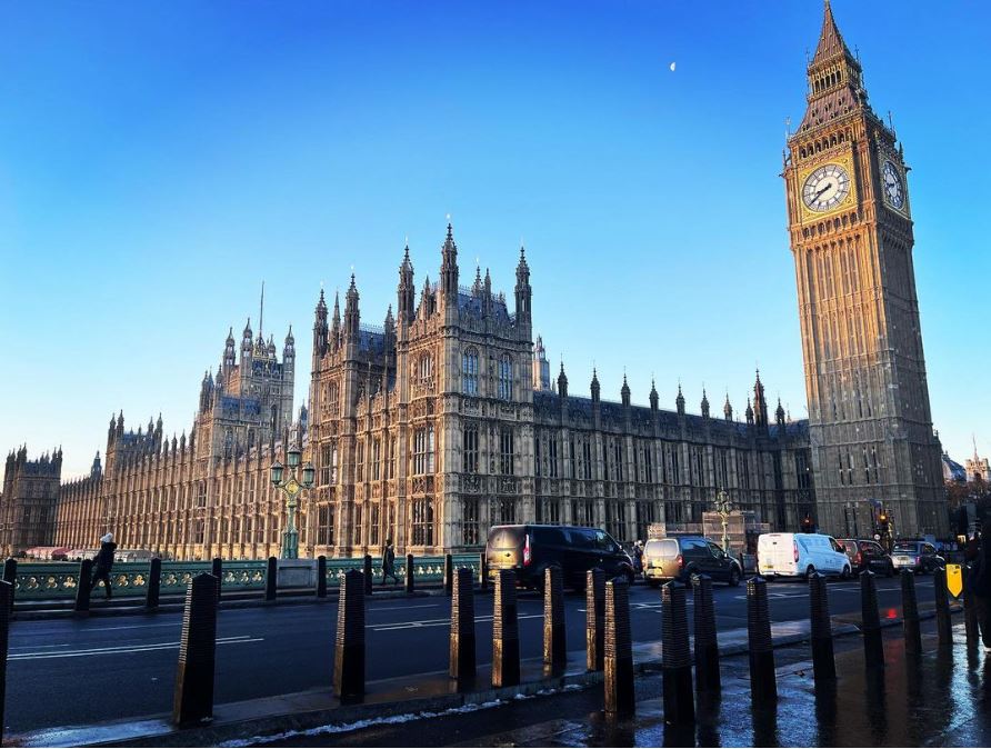 Mesh redress returned to Parliament again today, with powerful contributions from MPs across the House.